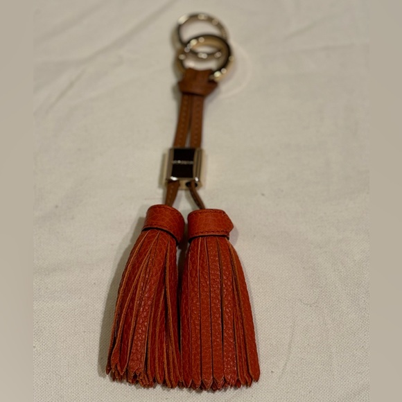 NIB Burberry orange leather tassel keychain - Picture 3 of 8